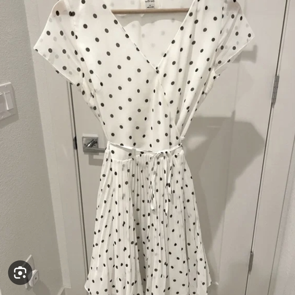 Aritzia Wilfred Beaune Black and White Polka Dot Dress - Picture 2 of 3